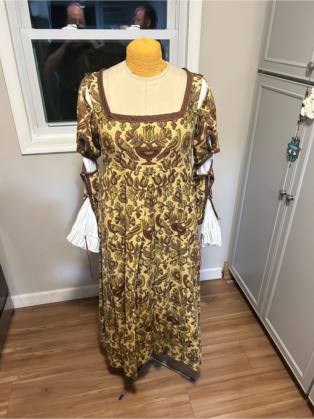 Vintage Renaissance Yellow and Brown Floral Maxi Dress Costune Size Medium